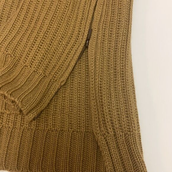 J.O.A. Side Slit Khaki Turtleneck Zipper Sweater C31 - Picture 4 of 6